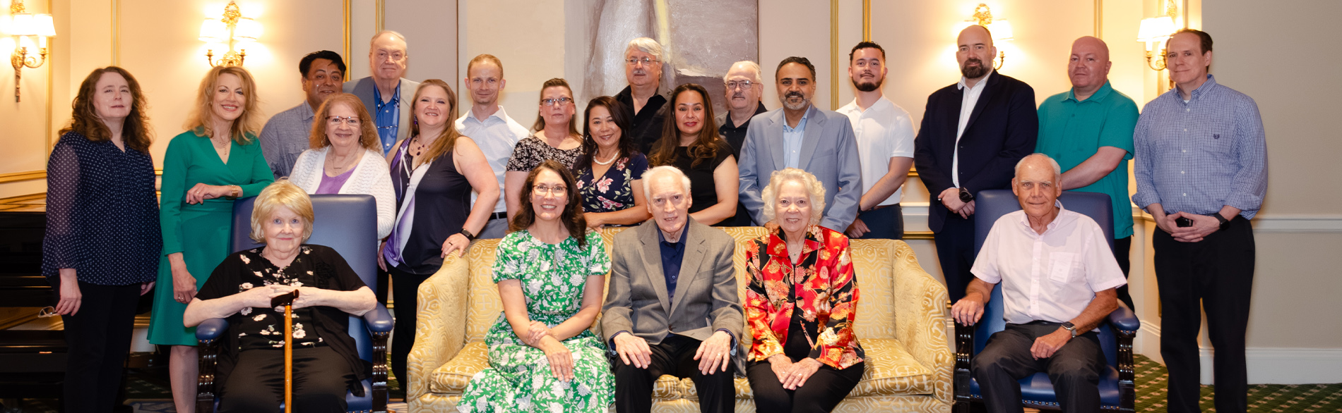 庆祝成立50周年